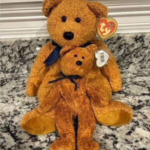 Ty Beanie Babies and Buddies Fuzz The Bear